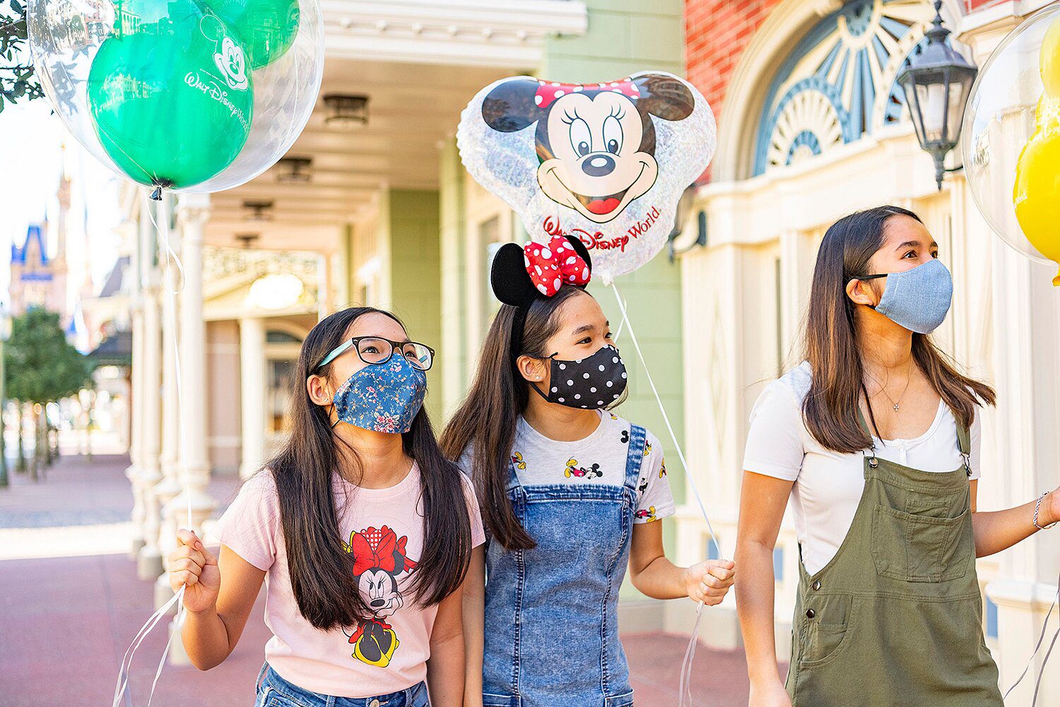 Disneyland mask update