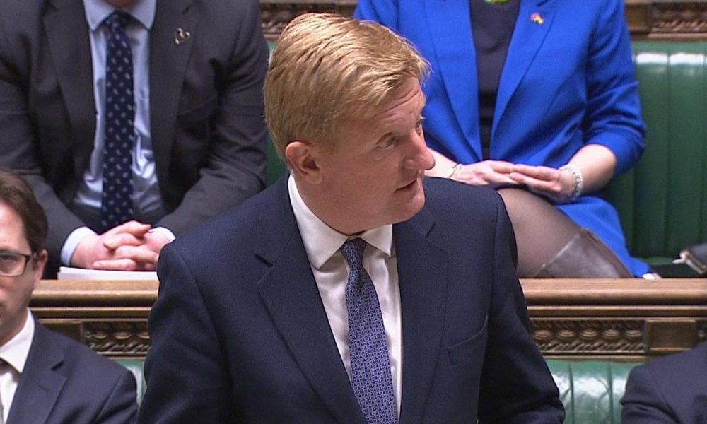 British ministers banned from using Tiktok