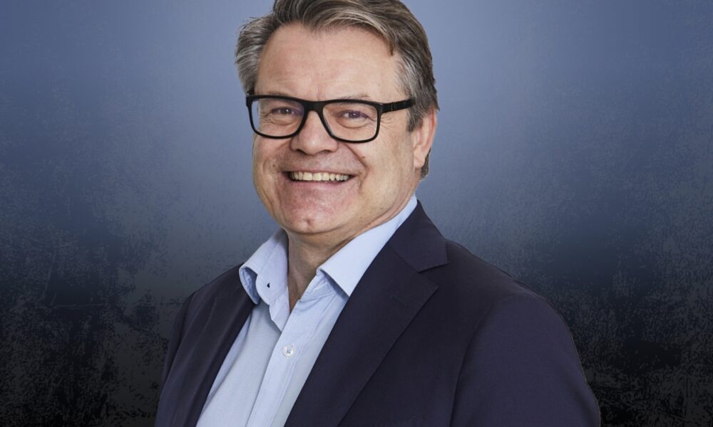 What are the key fundamentals that define a strong investment?