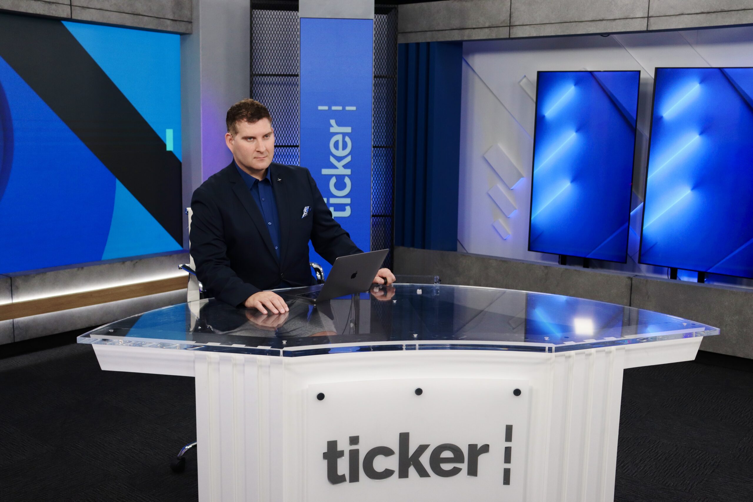 Ahron Young — Founder of Ticker News